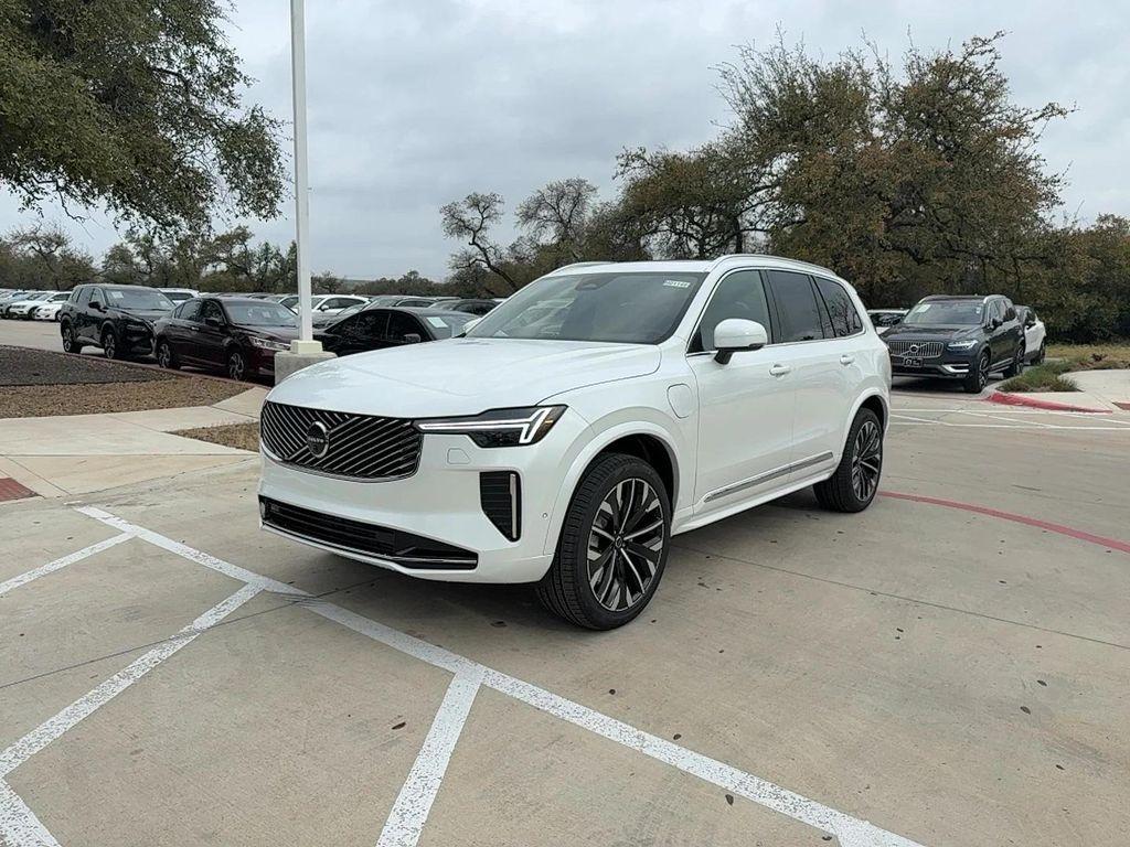 new 2026 Volvo XC90 Plug-In Hybrid car, priced at $82,220