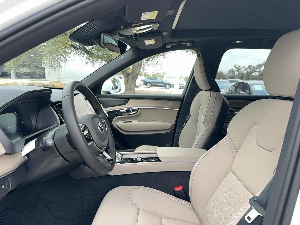 new 2026 Volvo XC90 Plug-In Hybrid car, priced at $82,220