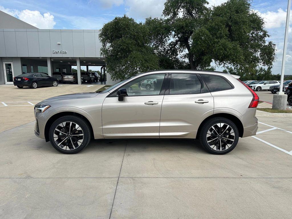 new 2026 Volvo XC60 car, priced at $57,985