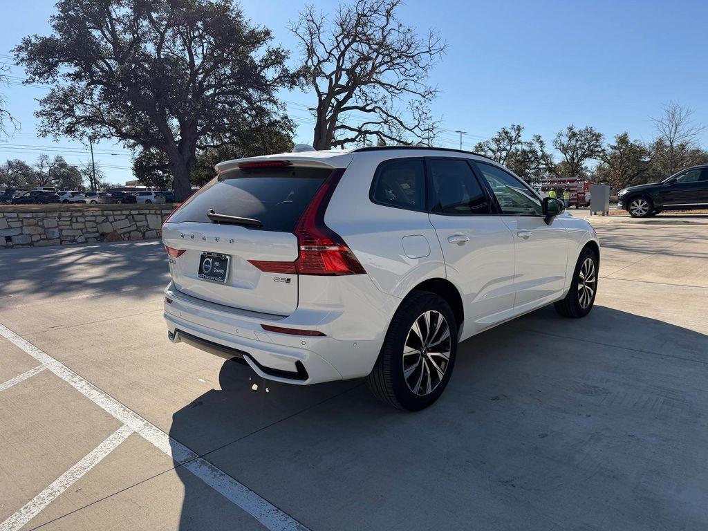 used 2023 Volvo XC60 car, priced at $34,900