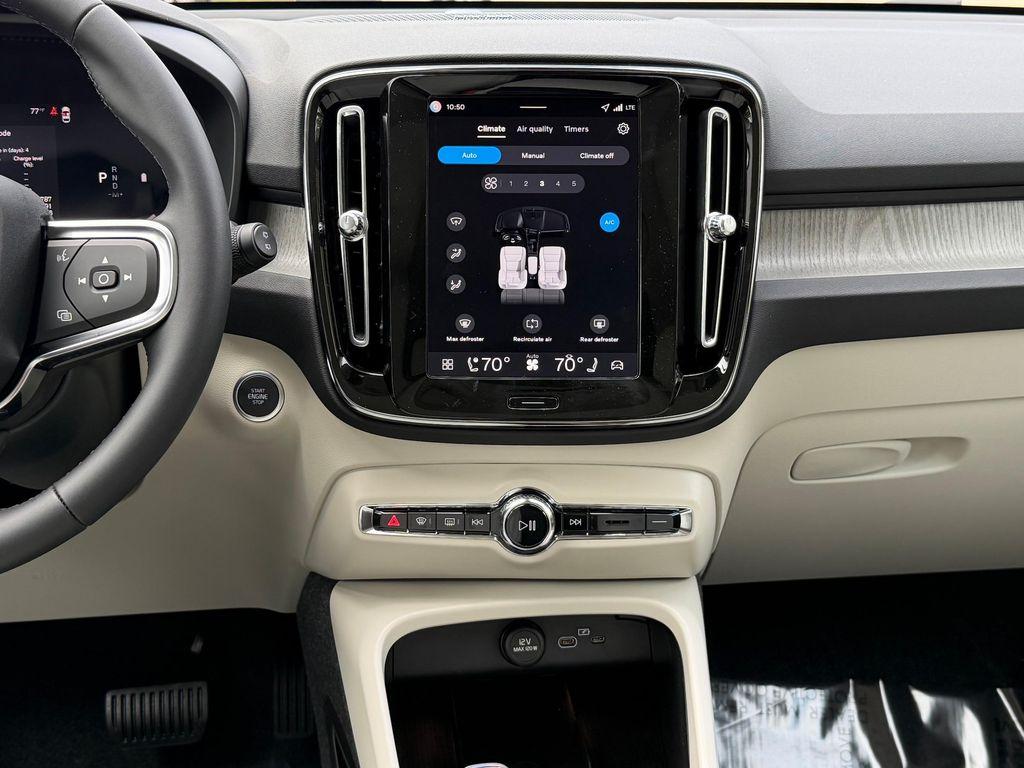 new 2026 Volvo XC40 car, priced at $55,225