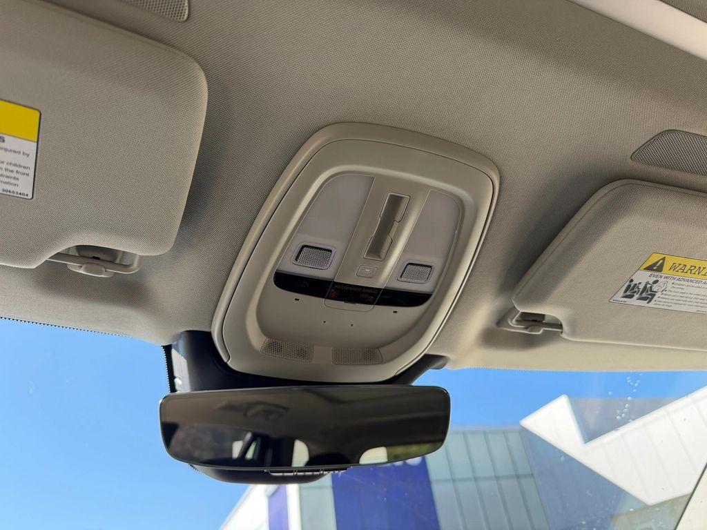 new 2026 Volvo XC90 Plug-In Hybrid car, priced at $81,875