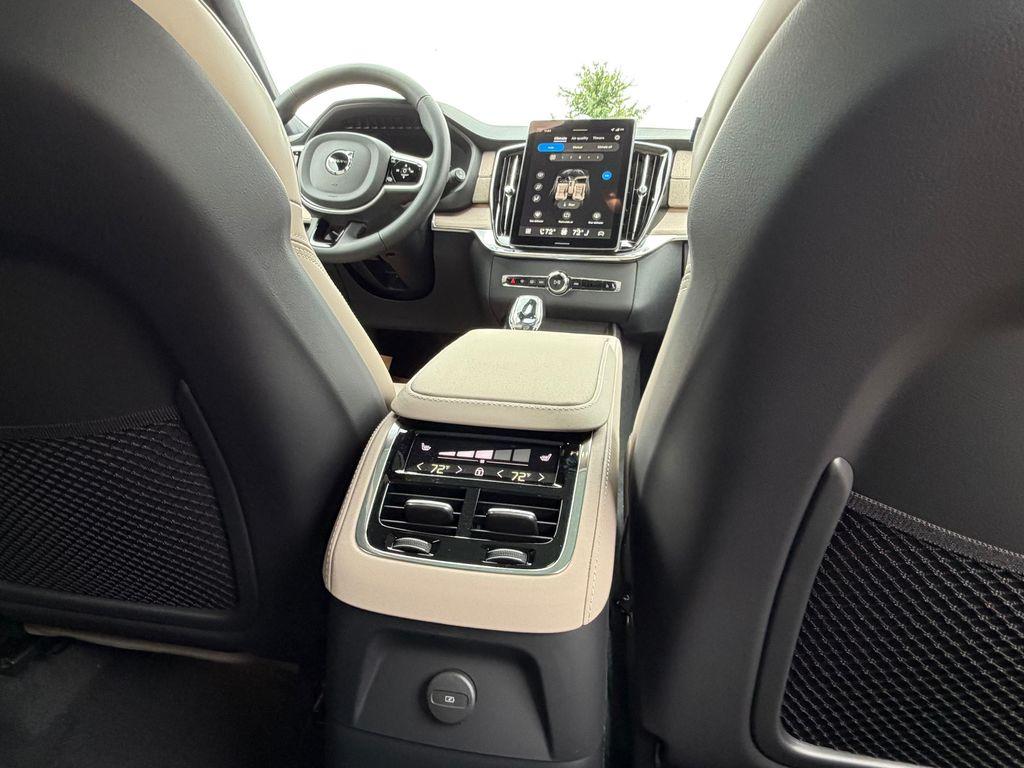 new 2026 Volvo XC90 Plug-In Hybrid car, priced at $94,295