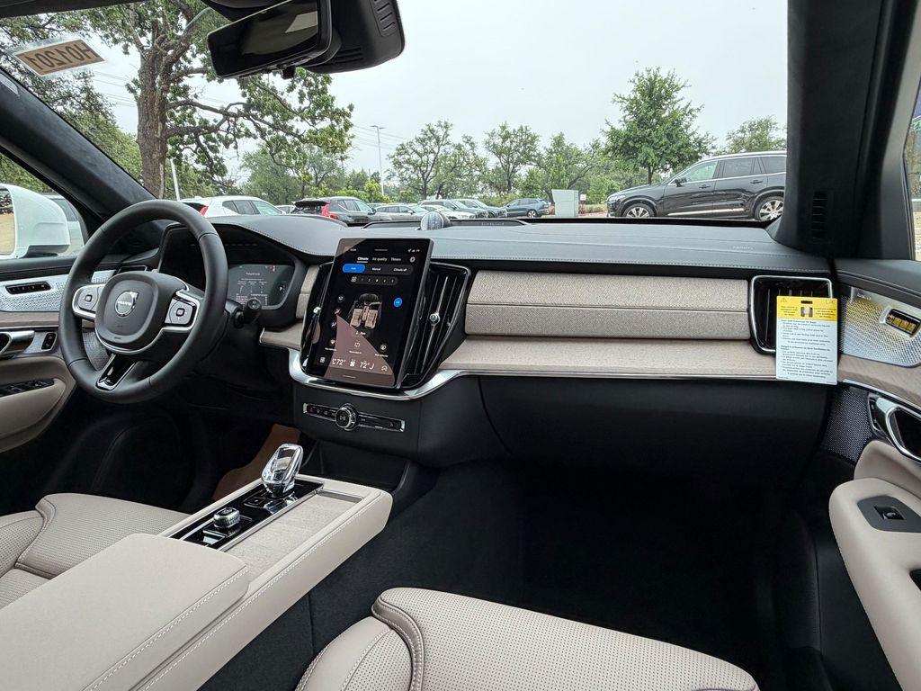 new 2026 Volvo XC90 Plug-In Hybrid car, priced at $94,295