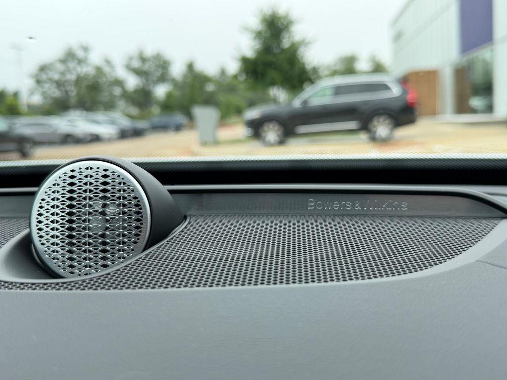 new 2026 Volvo XC90 Plug-In Hybrid car, priced at $94,295