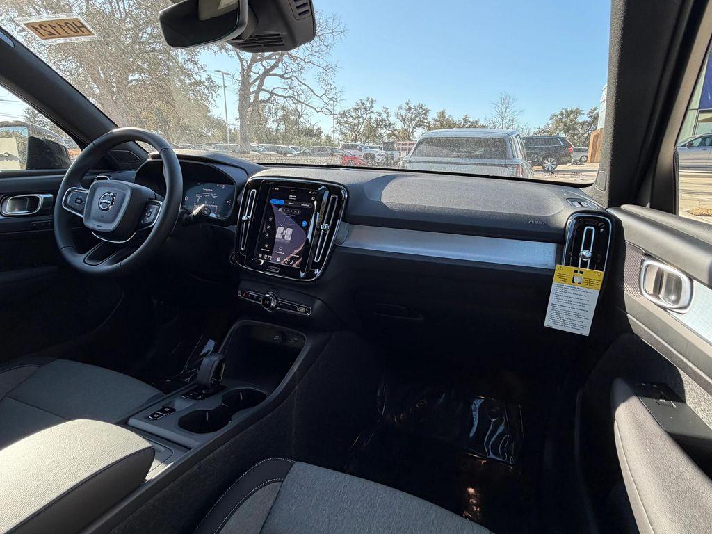new 2026 Volvo XC40 car, priced at $43,895