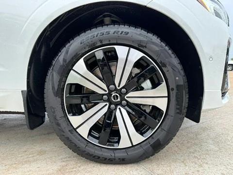 used 2024 Volvo XC60 Recharge Plug-In Hybrid car, priced at $54,845