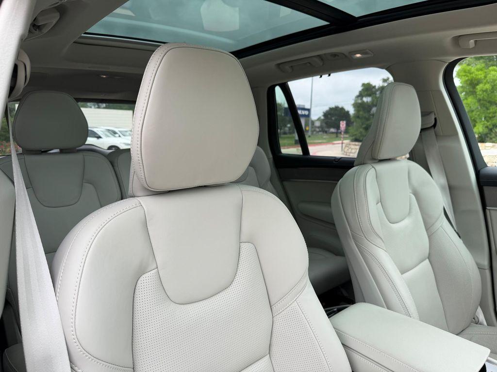 used 2026 Volvo XC90 car, priced at $70,699