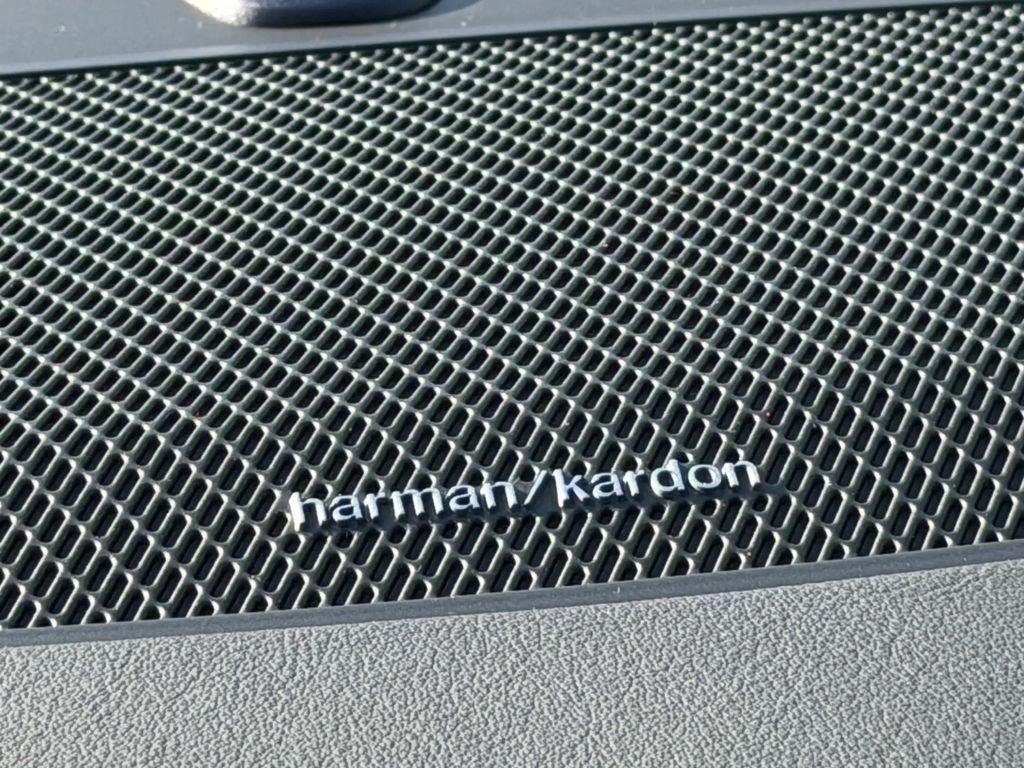 new 2026 Volvo XC90 Plug-In Hybrid car, priced at $84,695