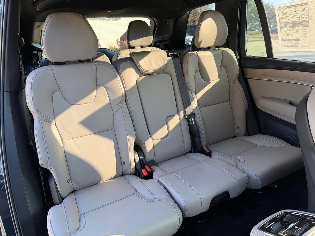 new 2026 Volvo XC90 Plug-In Hybrid car, priced at $84,695