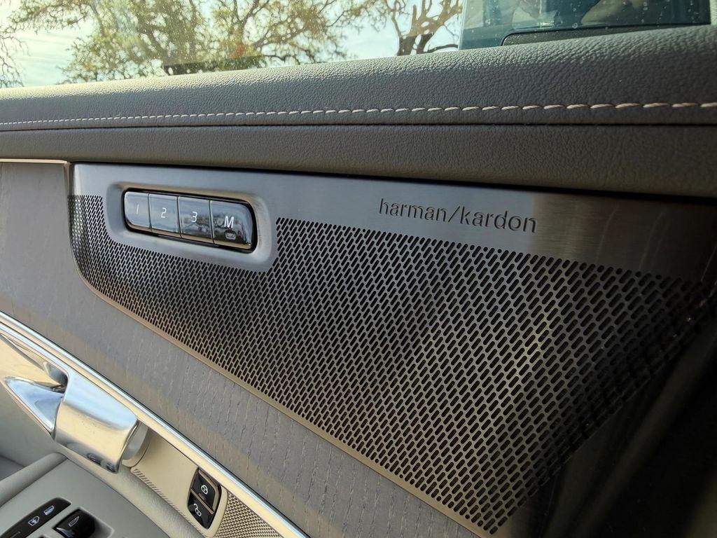 new 2026 Volvo XC90 Plug-In Hybrid car, priced at $85,970