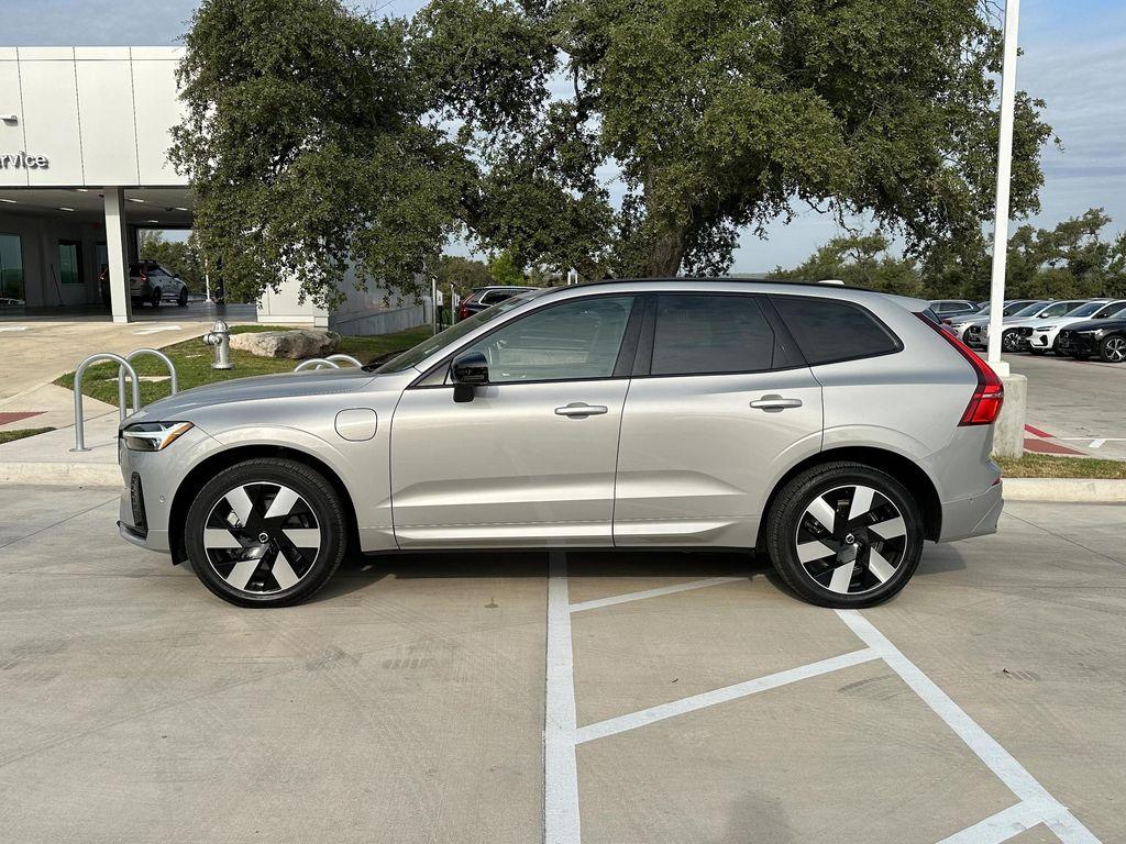 used 2024 Volvo XC60 Recharge Plug-In Hybrid car, priced at $53,625