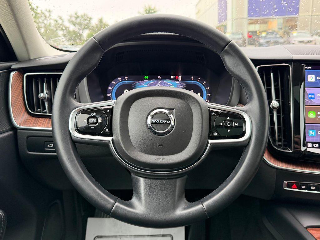used 2023 Volvo XC60 car, priced at $38,224