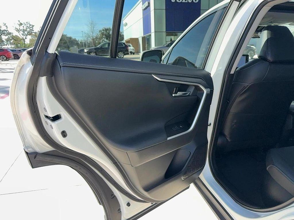 used 2022 Toyota RAV4 Hybrid car, priced at $32,900