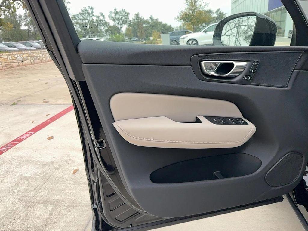 new 2026 Volvo XC60 Plug-In Hybrid car, priced at $70,580