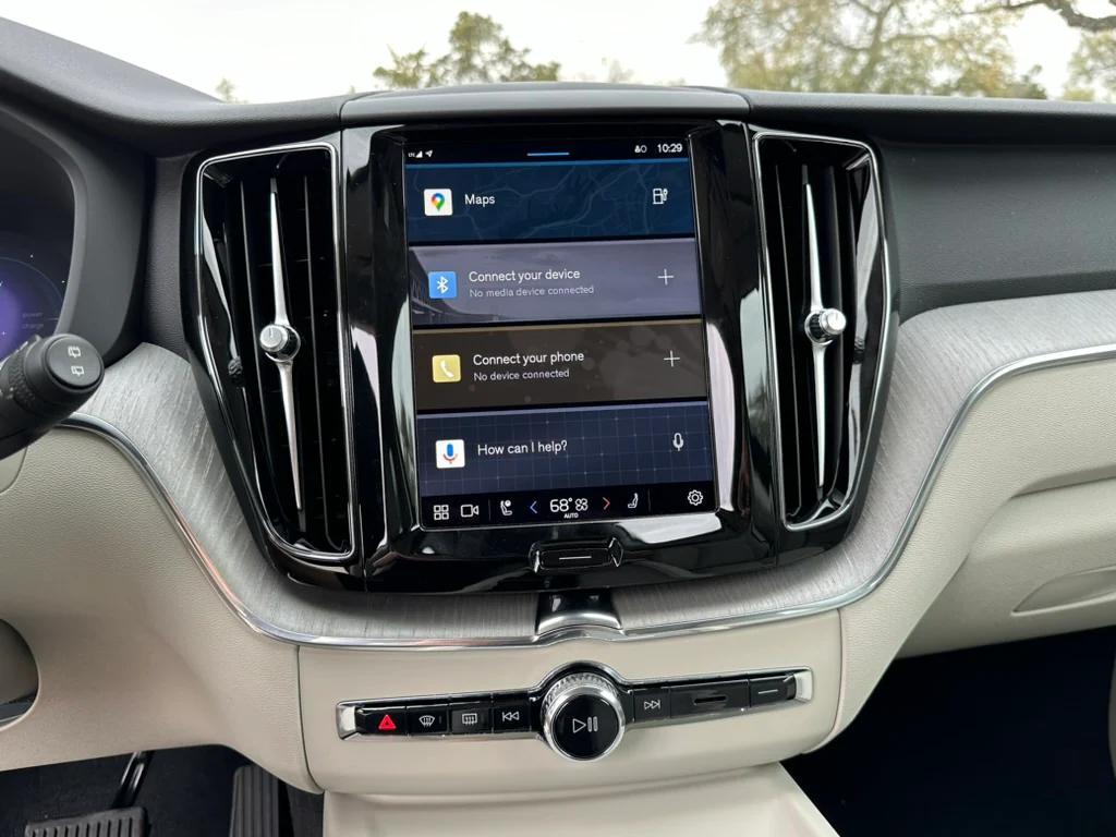 used 2024 Volvo XC60 Recharge Plug-In Hybrid car, priced at $53,240