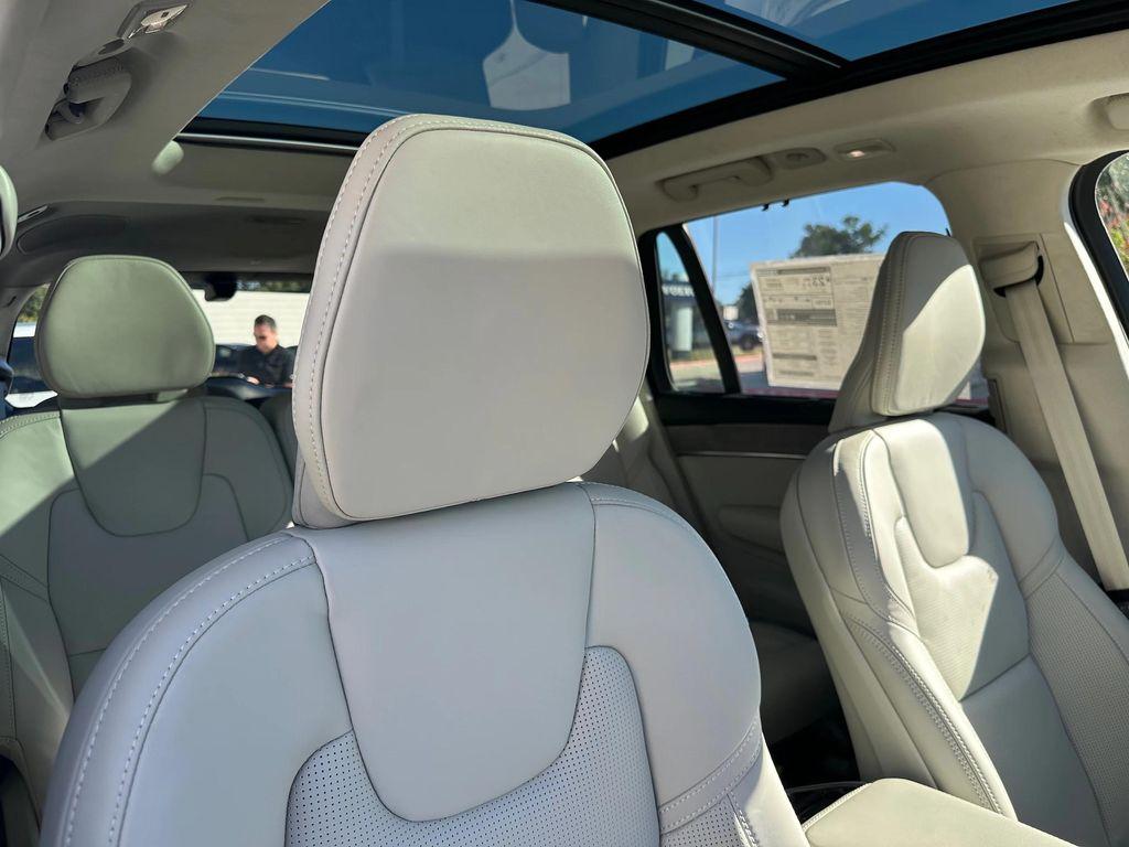 new 2026 Volvo XC90 car, priced at $84,905