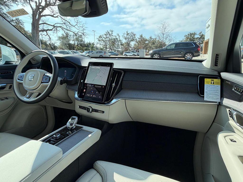 new 2026 Volvo XC90 Plug-In Hybrid car, priced at $85,970
