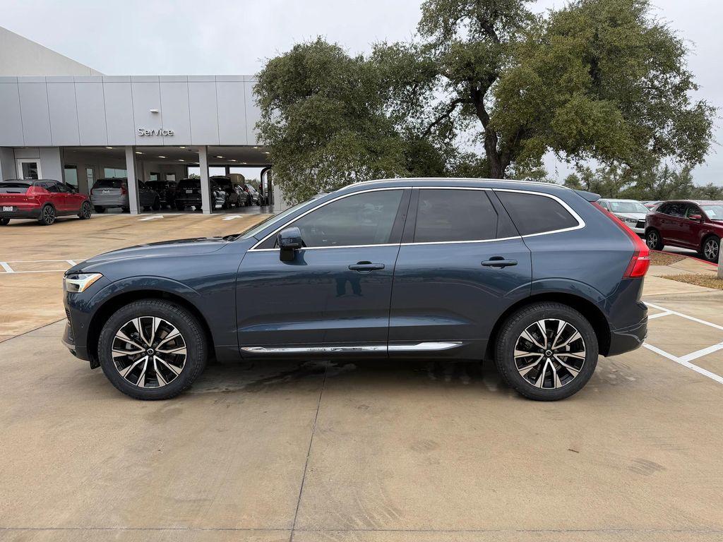 used 2023 Volvo XC60 car, priced at $37,999