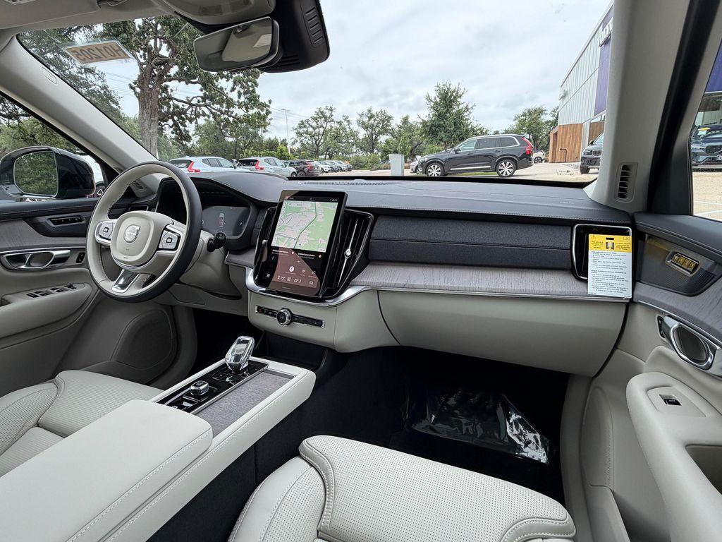 new 2026 Volvo XC90 car, priced at $76,420