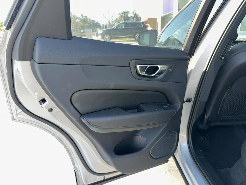 used 2025 Volvo XC60 car, priced at $39,700