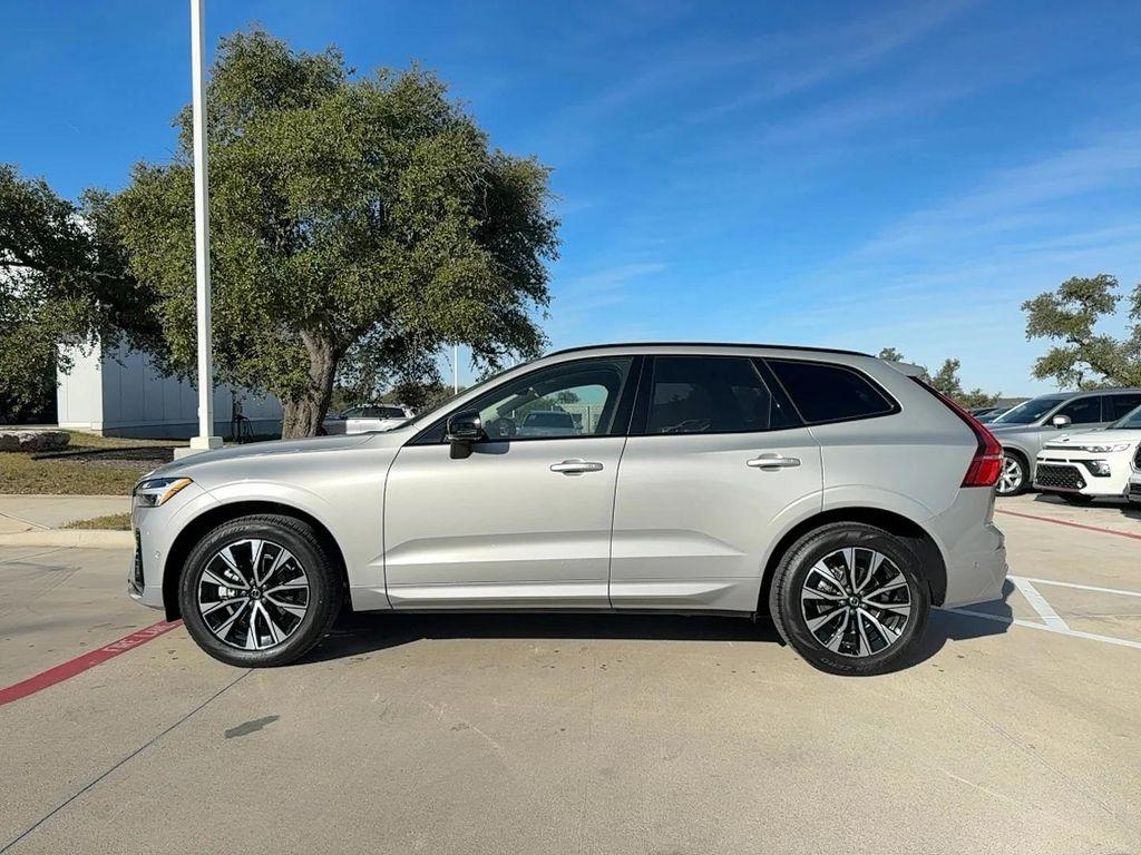 used 2025 Volvo XC60 car, priced at $39,700