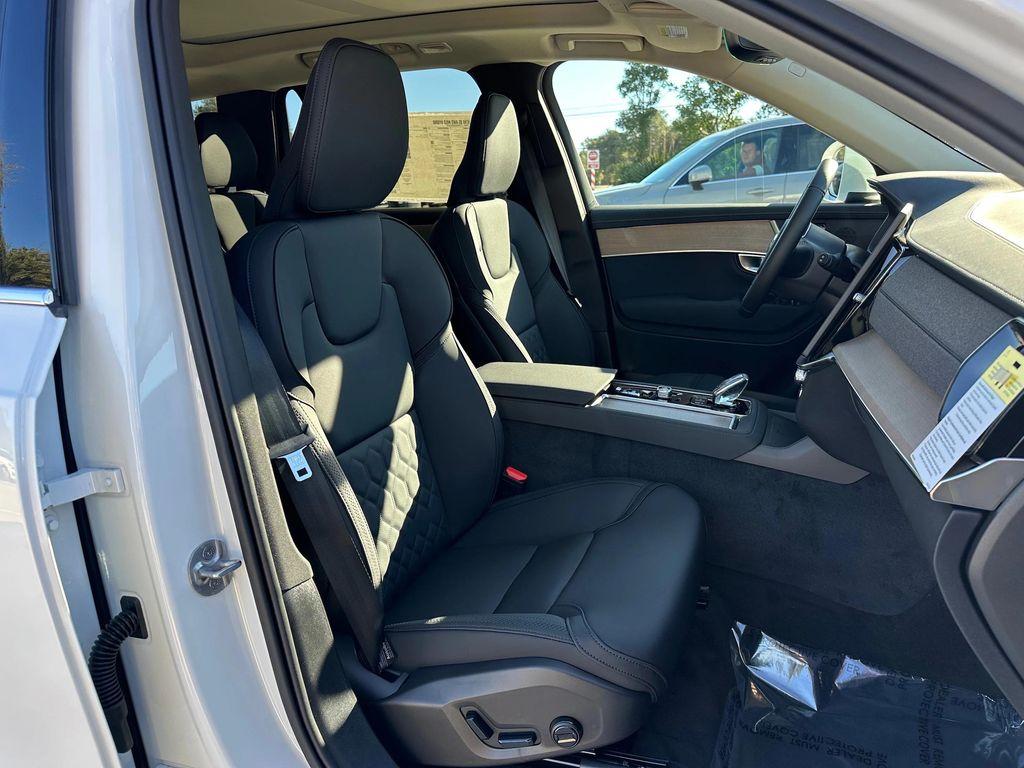 new 2026 Volvo XC90 car, priced at $62,345