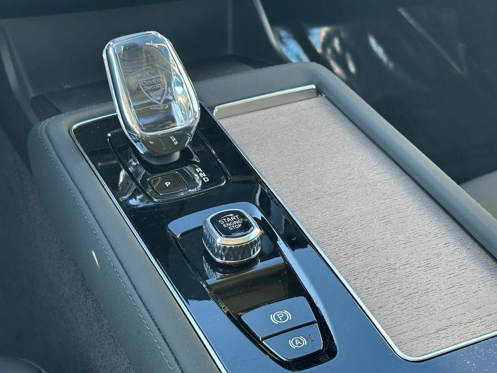 new 2026 Volvo XC90 car, priced at $62,345