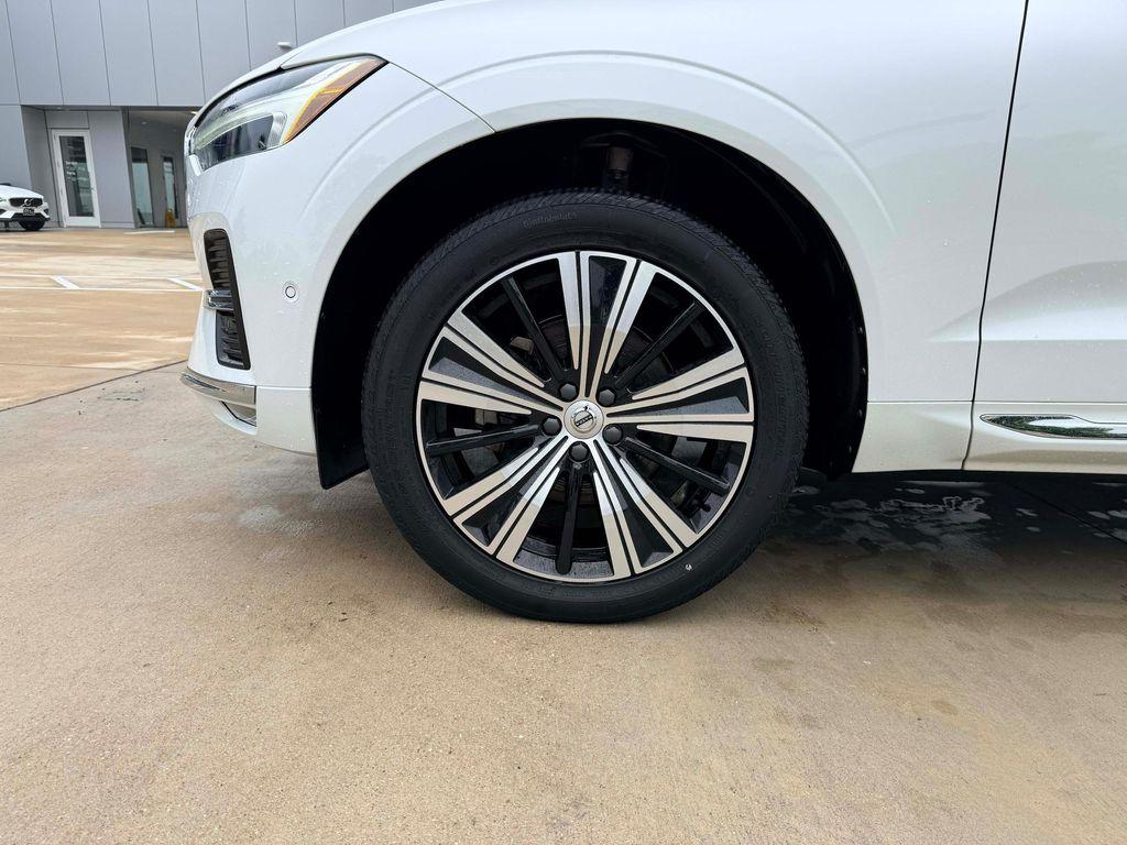 used 2023 Volvo XC60 car, priced at $37,224
