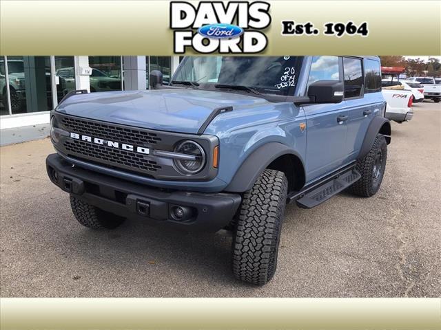 new 2025 Ford Bronco car, priced at $66,106