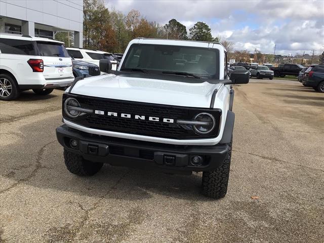 new 2025 Ford Bronco car, priced at $60,953