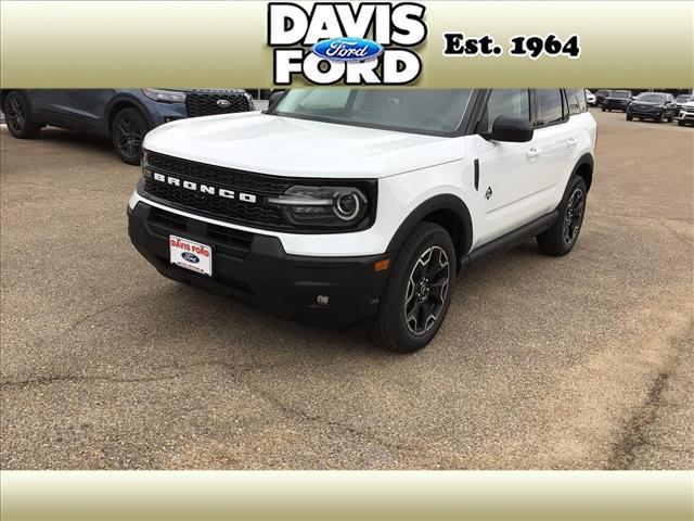 new 2025 Ford Bronco Sport car, priced at $36,914