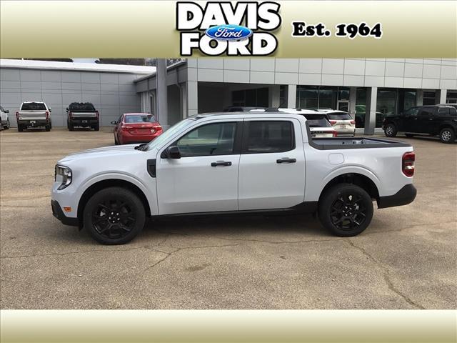 new 2025 Ford Maverick car, priced at $35,950