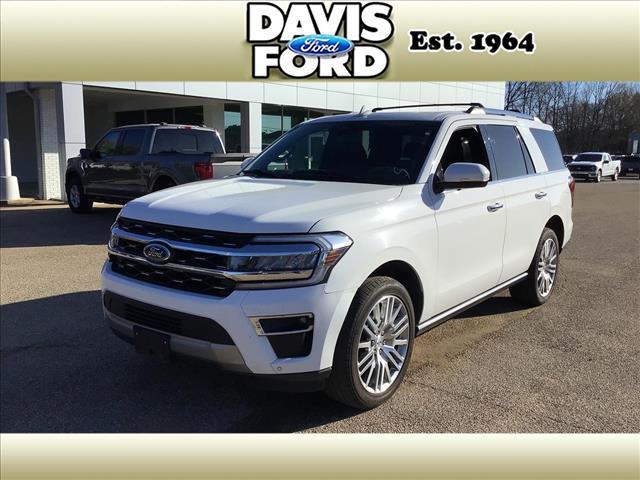 used 2024 Ford Expedition car, priced at $44,900