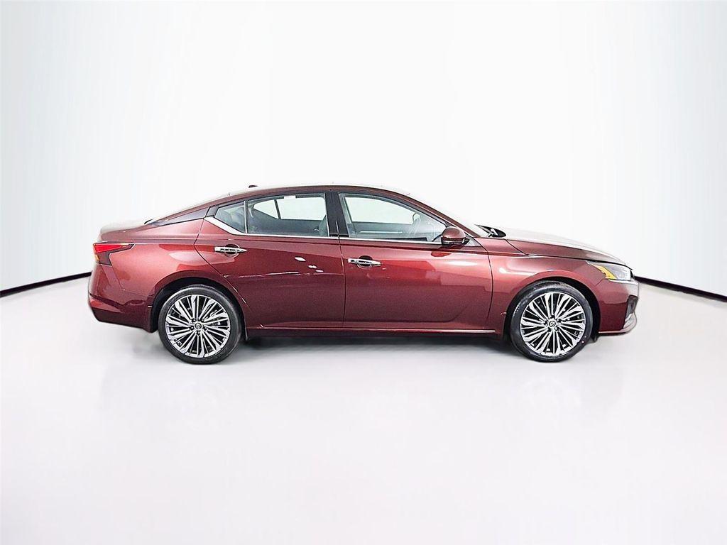 used 2024 Nissan Altima car, priced at $25,297