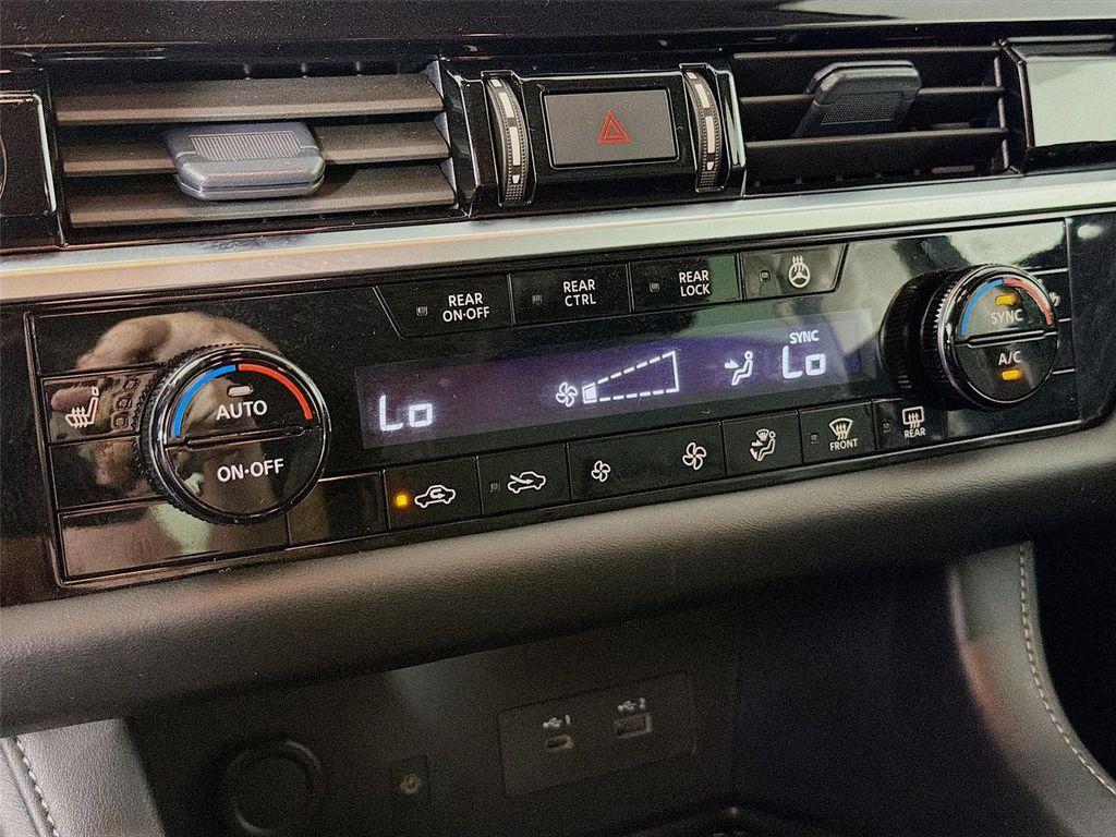 used 2025 Nissan Pathfinder car, priced at $36,997