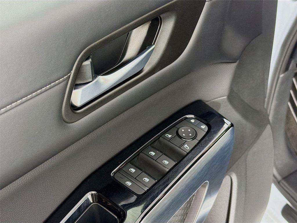 used 2025 Nissan Pathfinder car, priced at $33,997