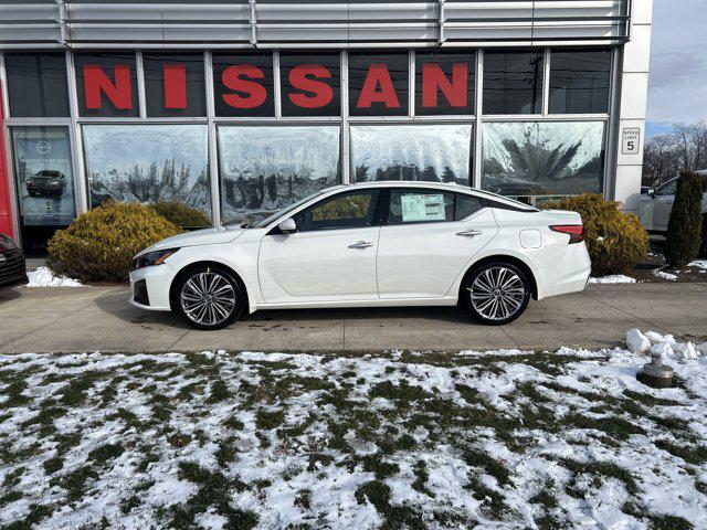 new 2025 Nissan Altima car, priced at $32,372