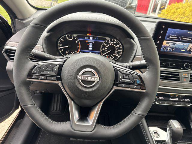 new 2025 Nissan Altima car, priced at $31,980
