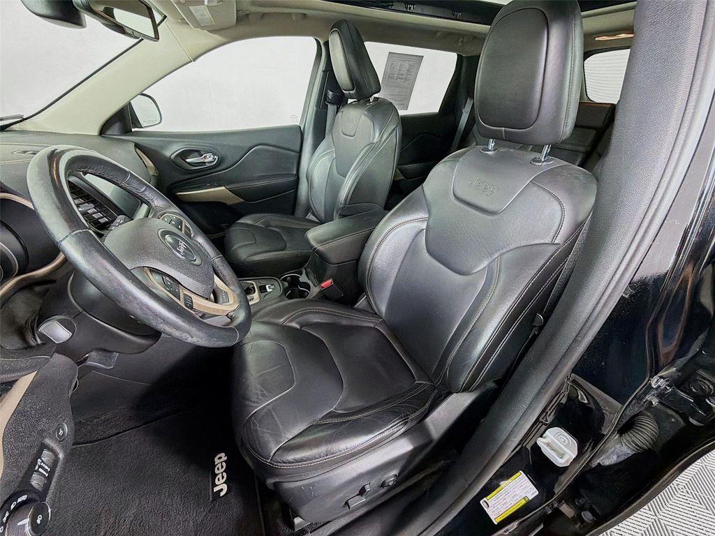 used 2018 Jeep Cherokee car, priced at $14,297