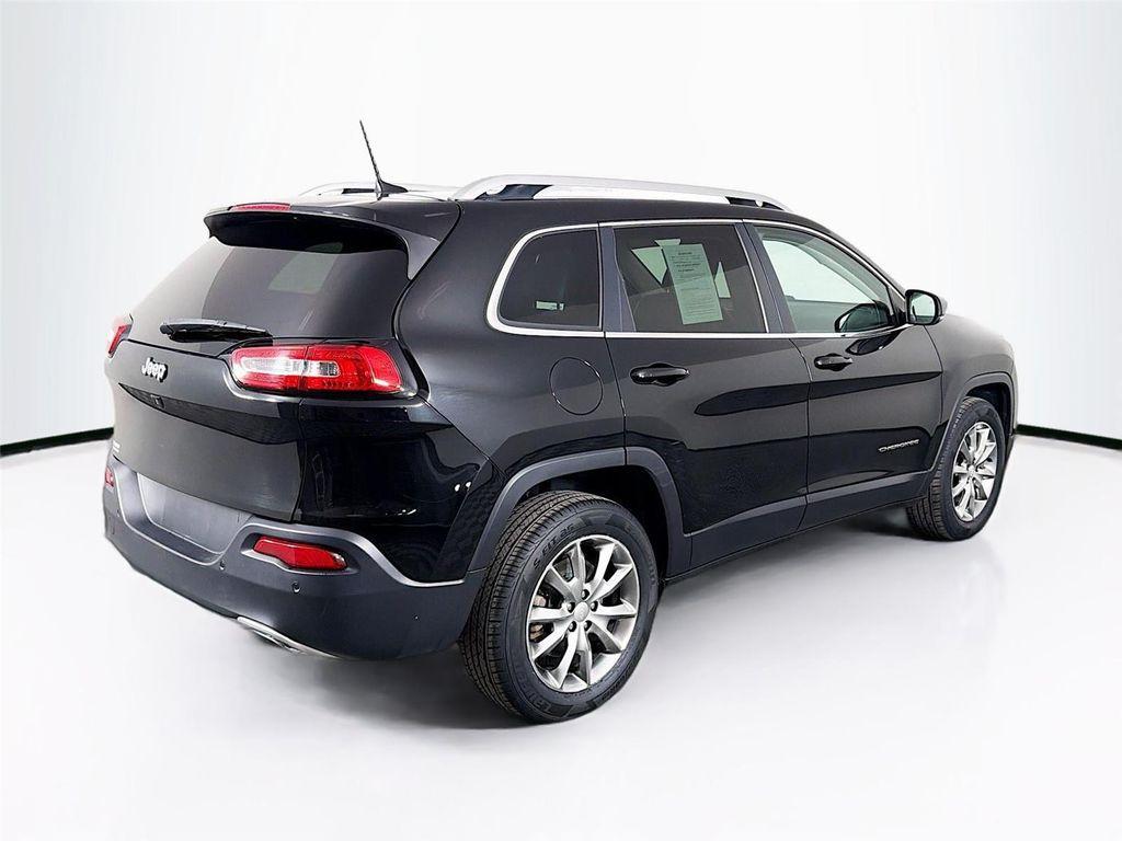 used 2018 Jeep Cherokee car, priced at $14,297