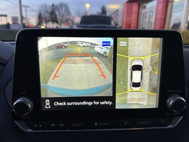 new 2025 Nissan Sentra car, priced at $25,883