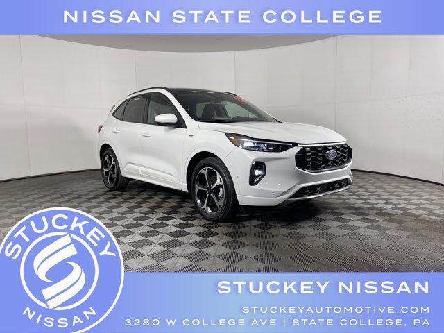 used 2023 Ford Escape car, priced at $27,997