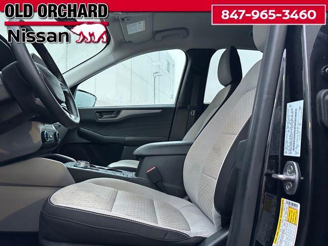 used 2023 Ford Escape car, priced at $19,111