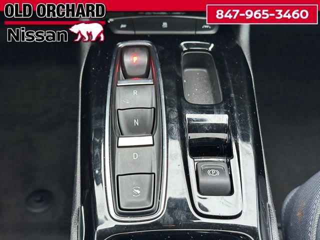 used 2022 Chevrolet Bolt EUV car, priced at $15,997