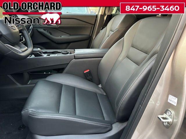 used 2025 Nissan Rogue car, priced at $29,333