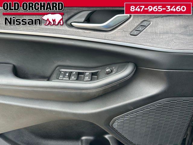 used 2023 Jeep Grand Cherokee L car, priced at $33,444