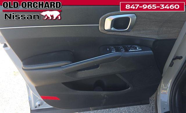 used 2022 Kia Sorento car, priced at $23,887