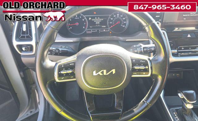 used 2022 Kia Sorento car, priced at $23,887