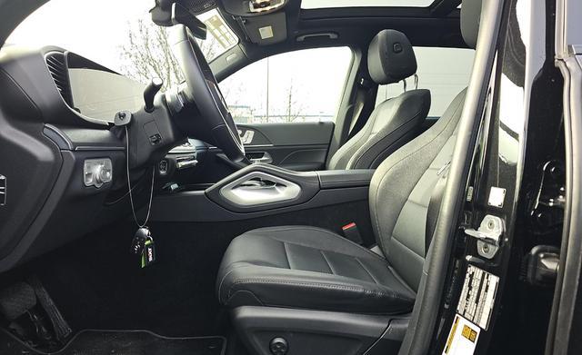 used 2025 Mercedes-Benz GLE 350 car, priced at $55,888